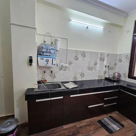 2 Bhk In Krishna Nagar Lucknow Lko202R Apartment Exterior photo